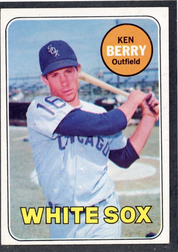 Topps 1969 #494 Ken Berry Outfielder White Sox Near Mint